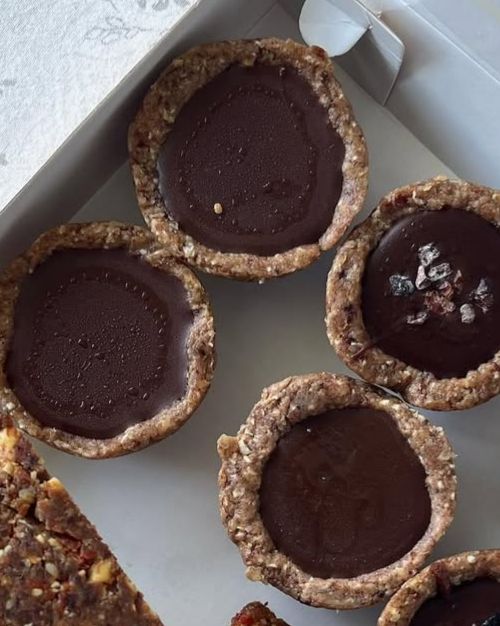 Real Goods Cup Salted Almond Caramel Caja 2 Und