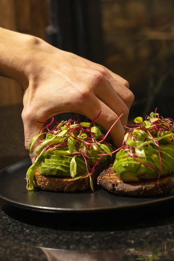 [770024] Sana Kitchen Avo Toast