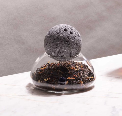 [51438] And Jacob Fat Lady Chico Negro